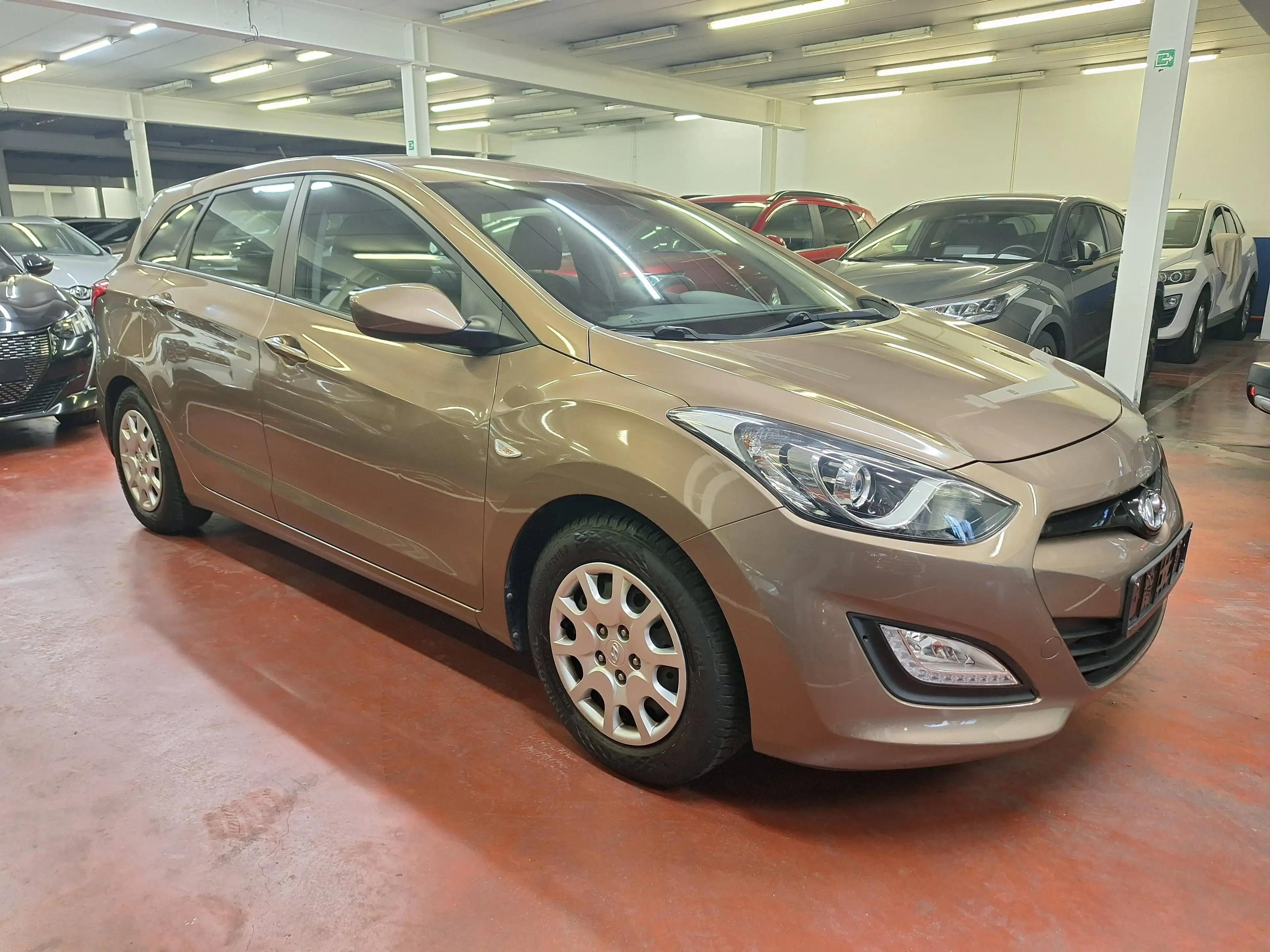 Hyundai i30 i30 SW 1.4i Move — photo 2