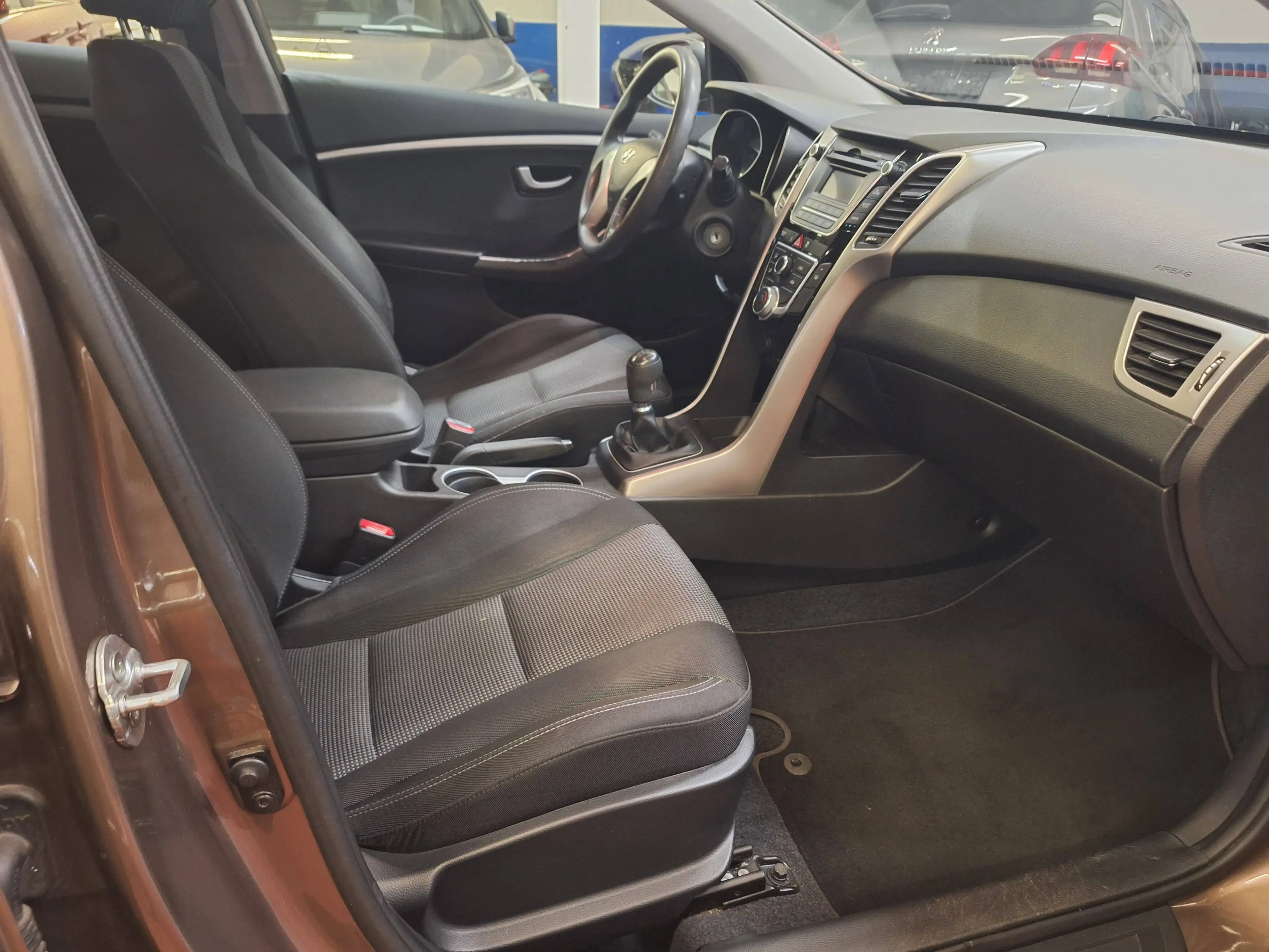 Hyundai i30 i30 SW 1.4i Move — photo 12