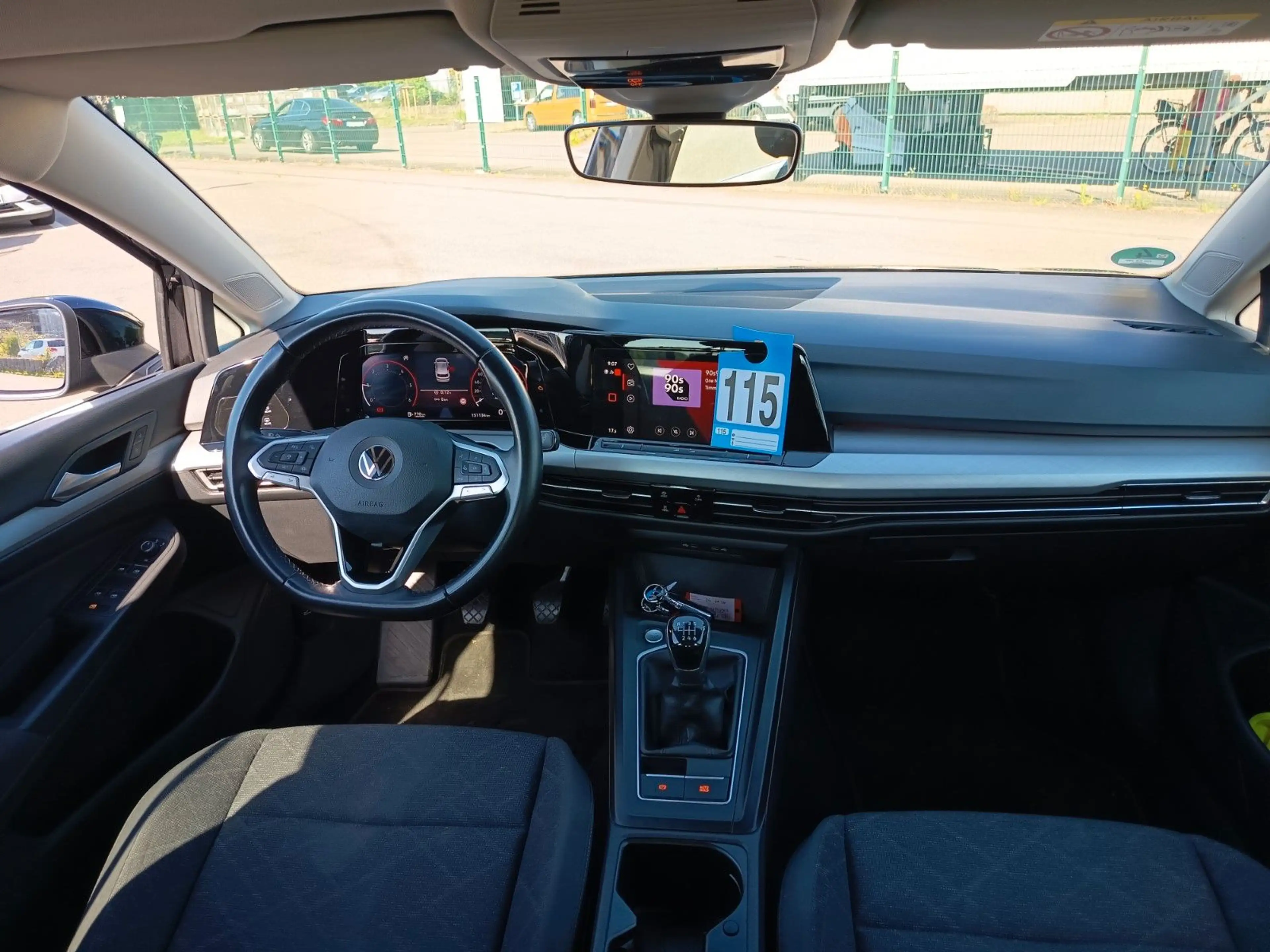 Volkswagen Golf VIII Lim. Life — photo 9