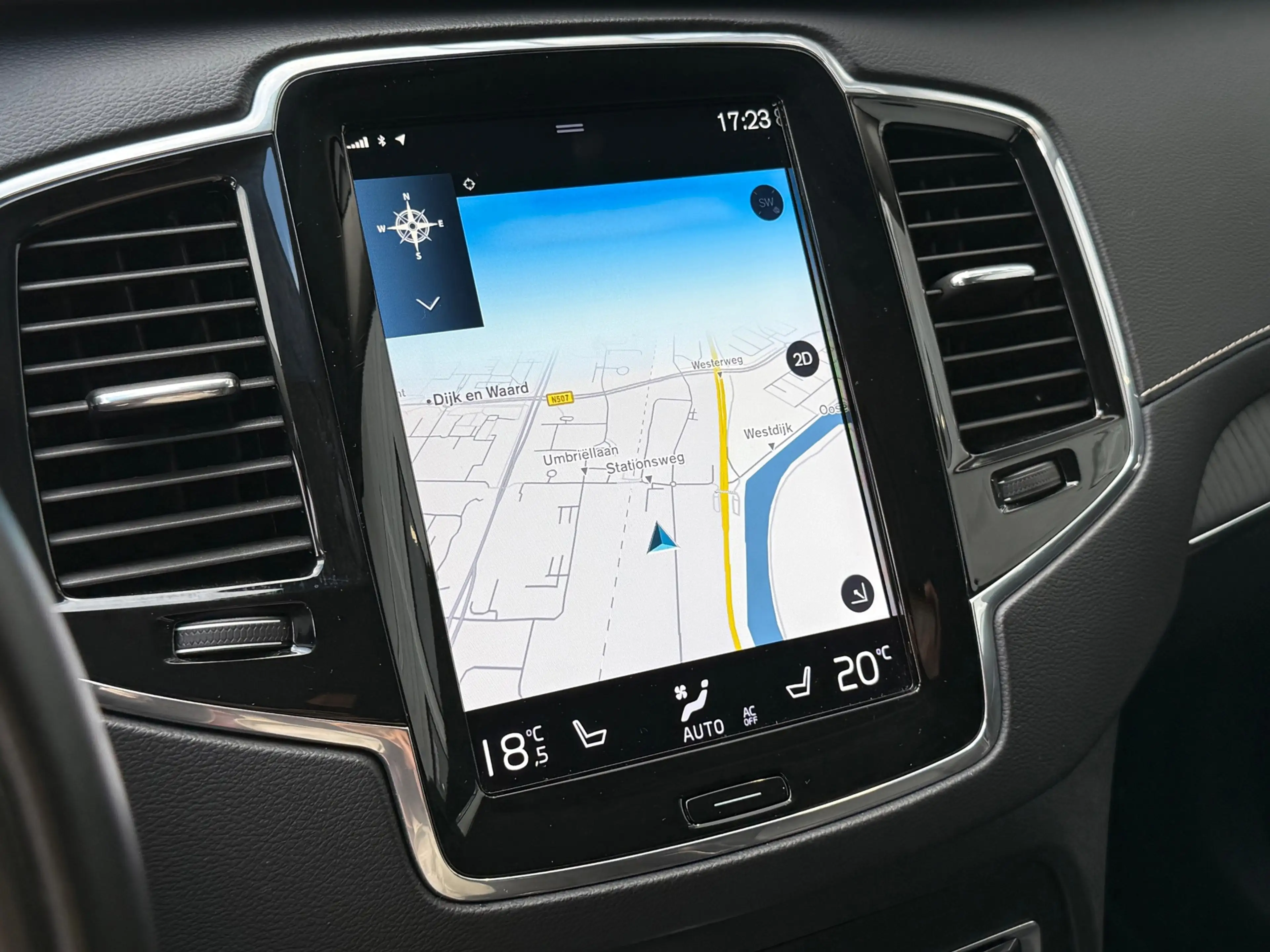 Volvo XC90 2.0 T8 Twin Engine AWD Inscription| Bowers&Wilkins — photo 6