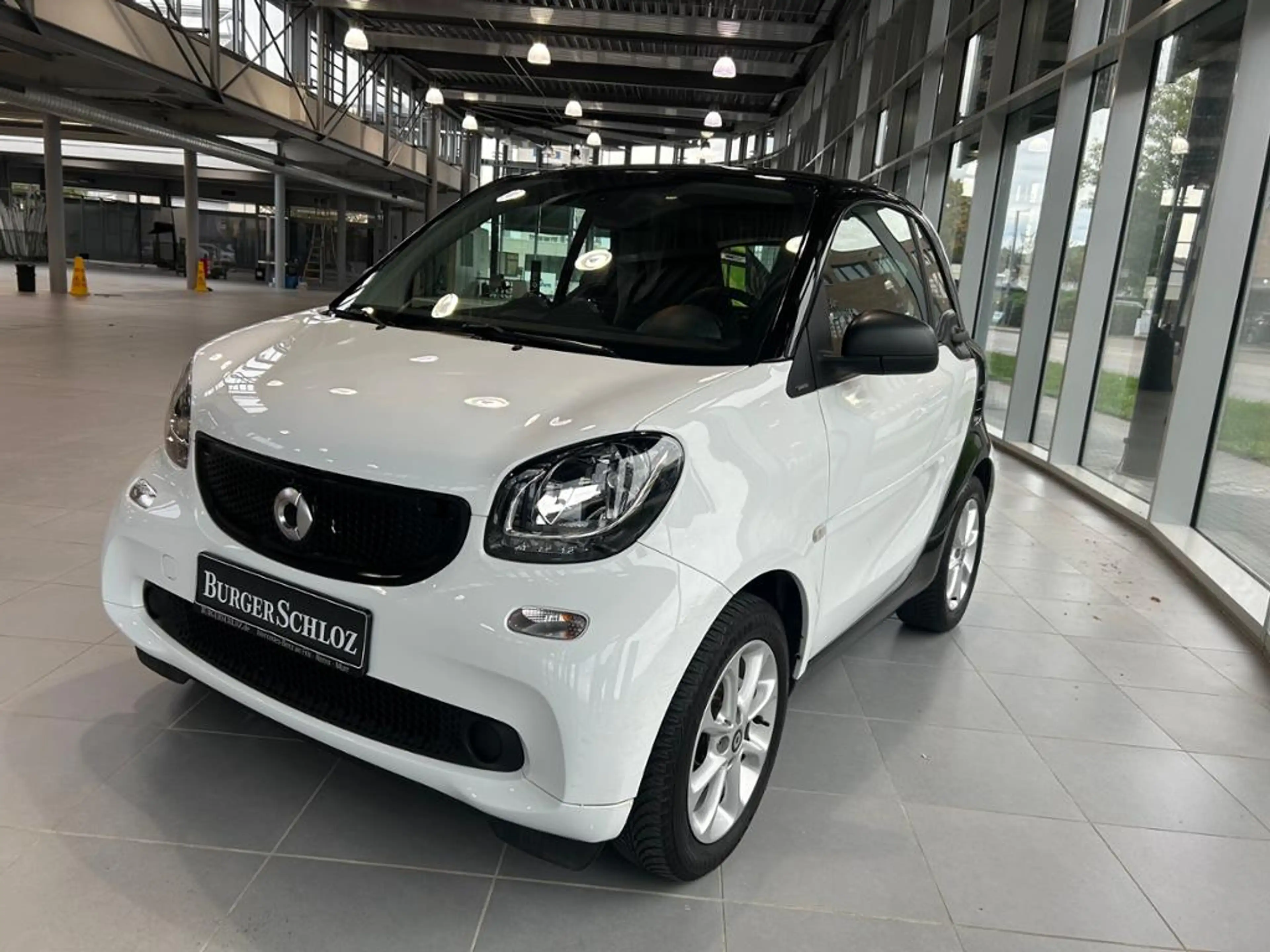 smart forTwo coupe PANO/Sitzhzg./NAVI — photo 2