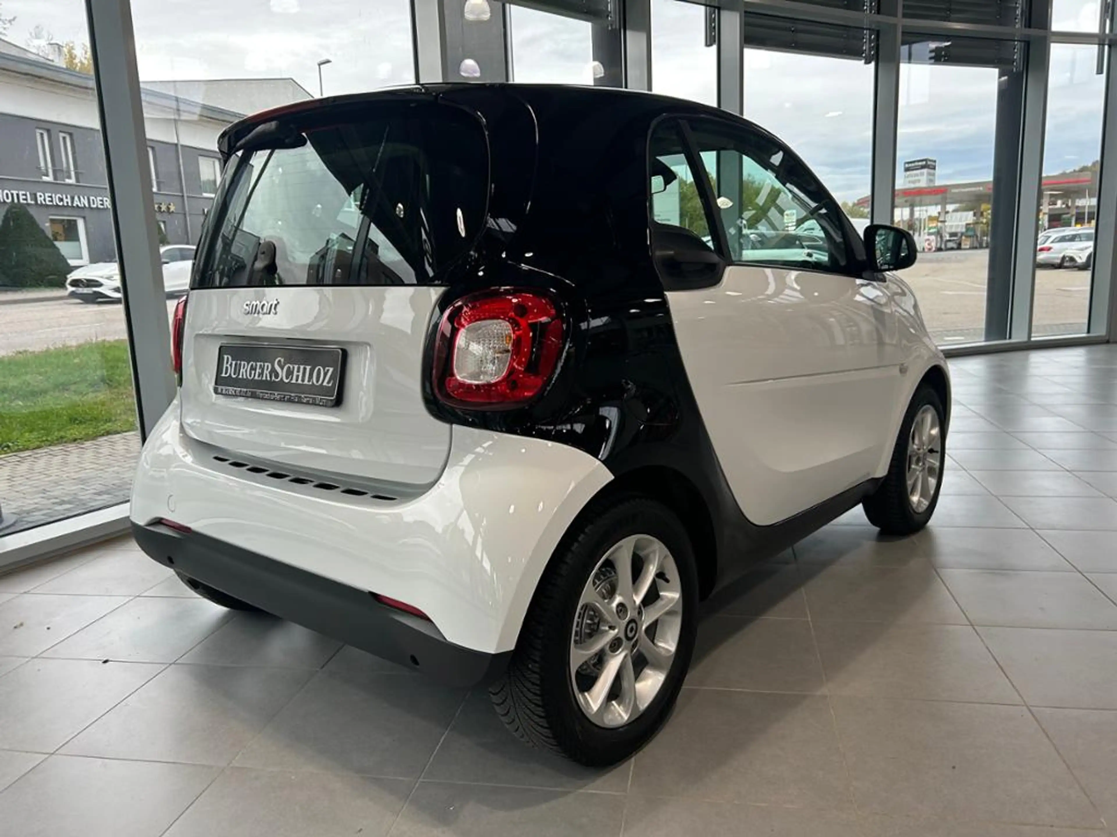smart forTwo coupe PANO/Sitzhzg./NAVI — photo 3