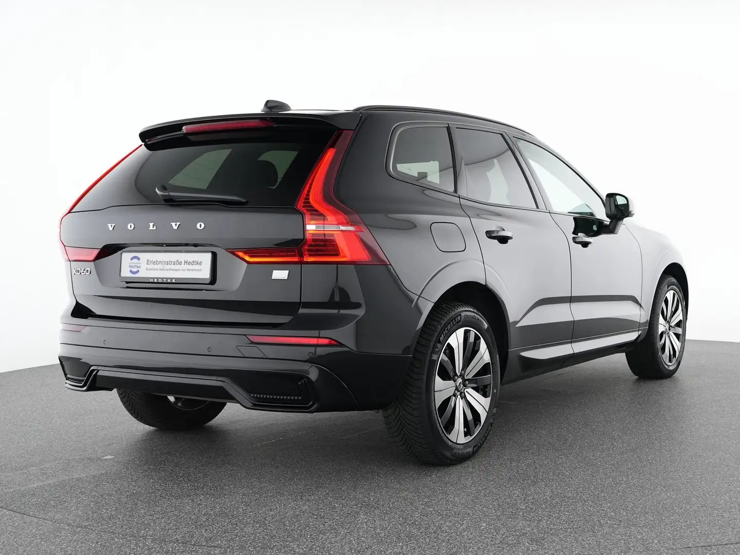 Volvo XC60 T8 AWD Recharge Plus Dark 19"+H&K+VOLL-LED Schwarz - 2