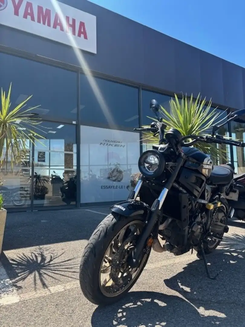 Yamaha XSR 700 Noir - 2