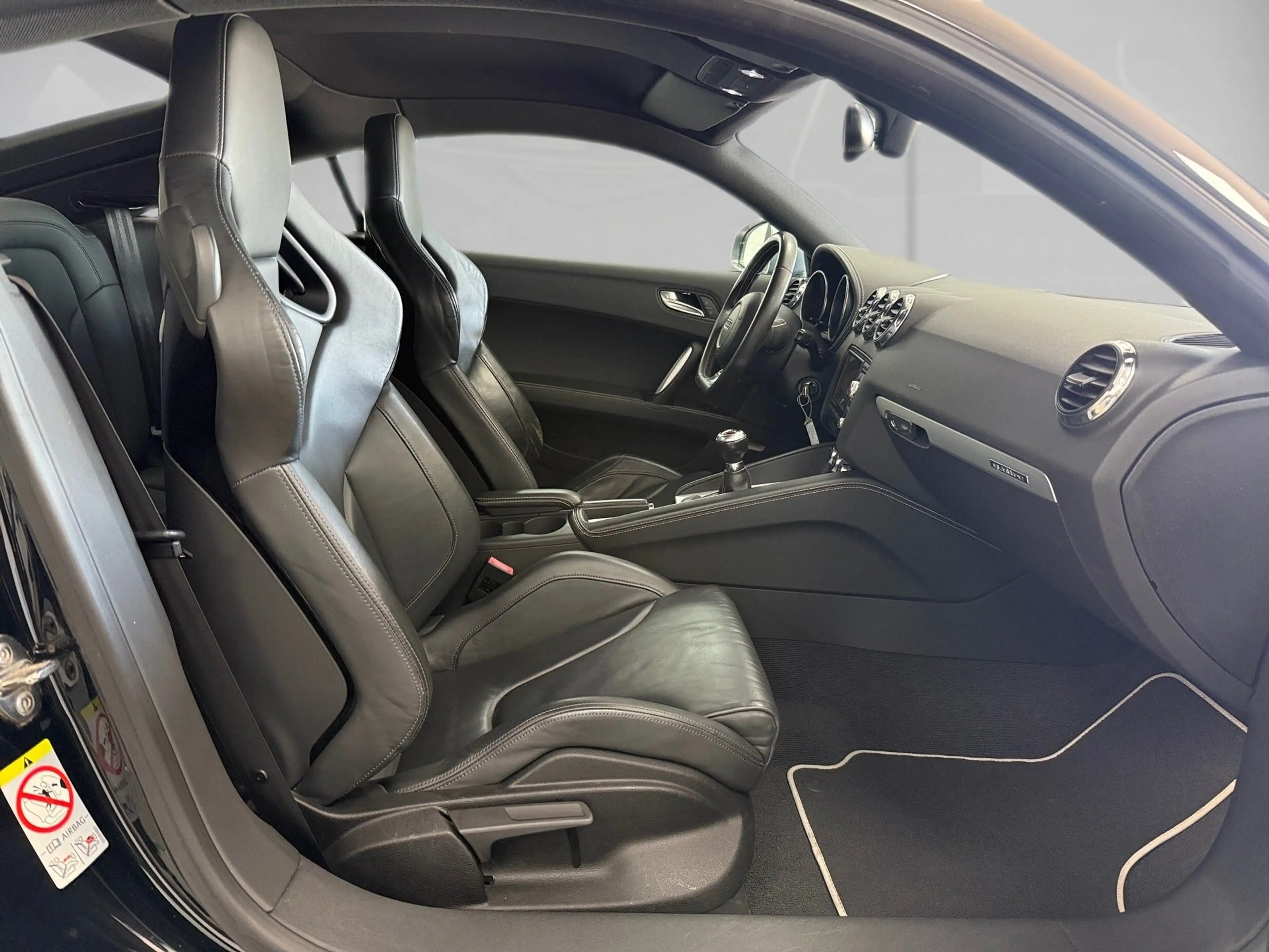 Audi TT 2.0 TFSI  TTS Coupe quattro*SHZ*BOSE*LEDER* — photo 11