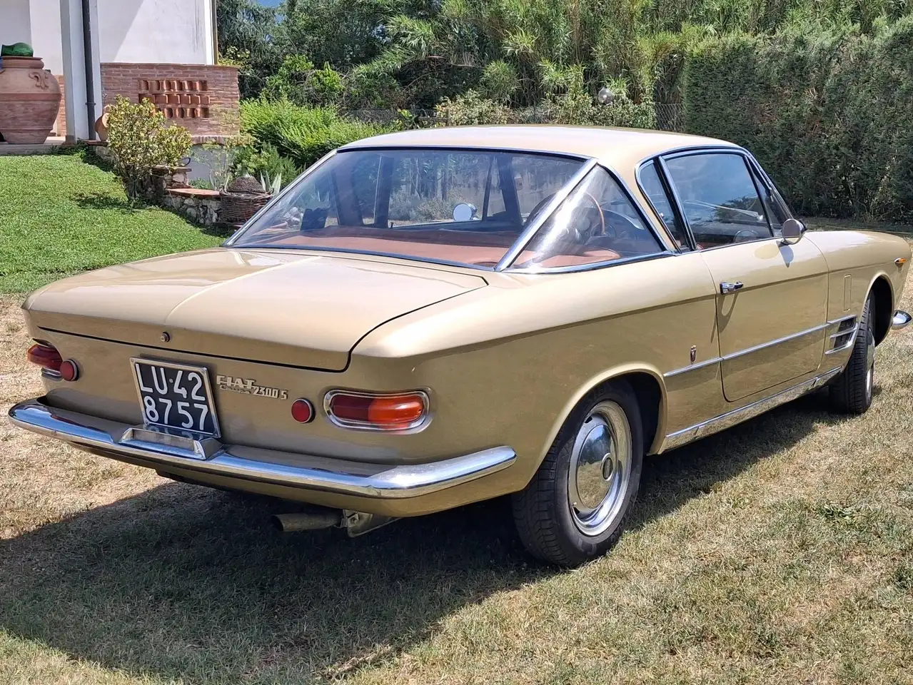 Fiat 2300 S, foto 3