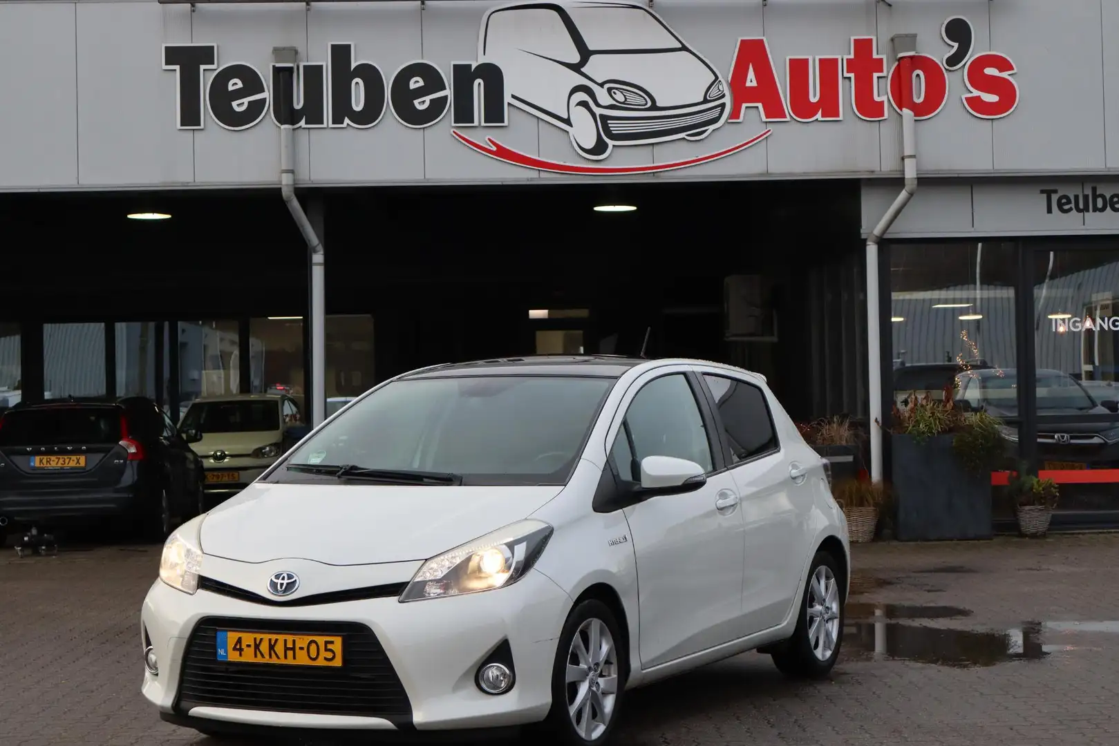 Toyota Yaris 1.5 Full Hybrid Dynamic Panoramadak, Navigatie, Cr Blanc - 1