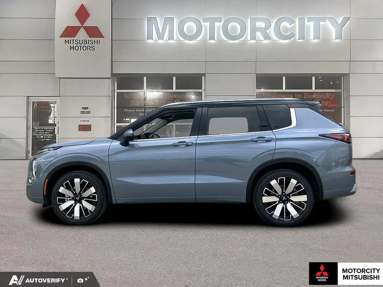 Mitsubishi Outlander снимка Mitsubishi Outlander