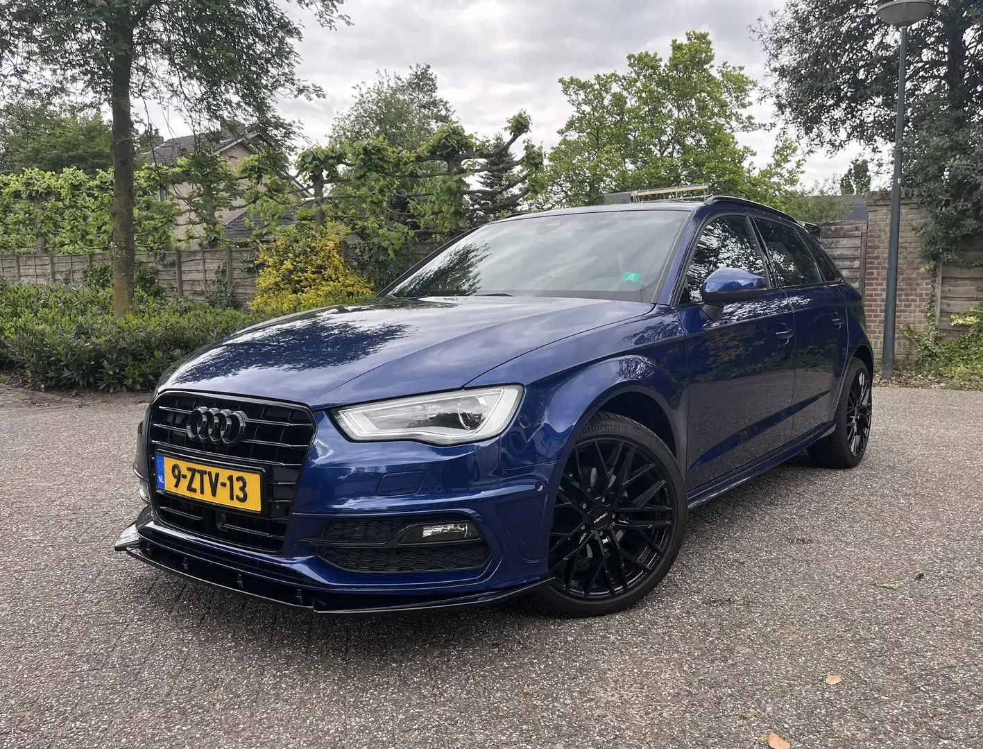 Audi A3 1.4 TFSI Amb.PL S gt Azul - 1