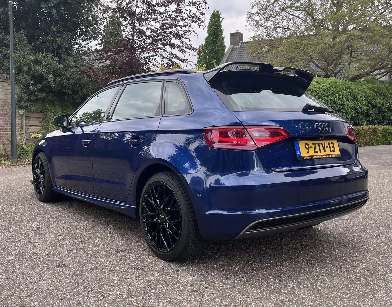 Audi A3 1.4 TFSI Amb.PL S gt Azul - 2