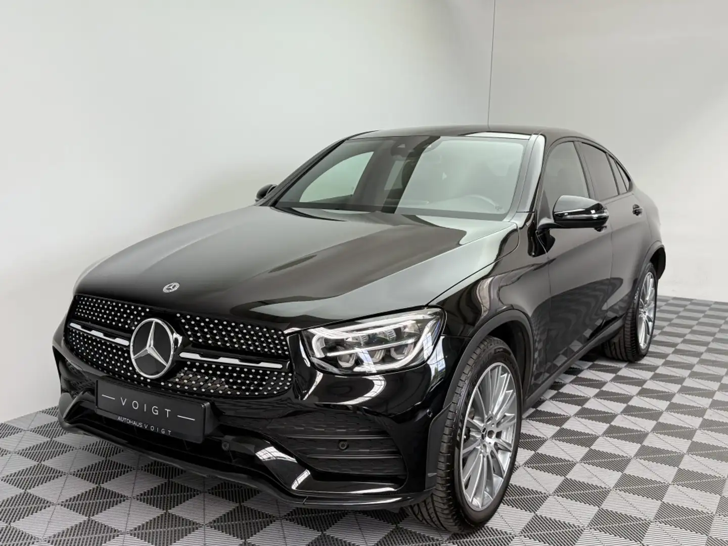 Mercedes-Benz GLC 200 Coupe 4Matic|AMG|2.Hand|Digital|LED| Schwarz - 2