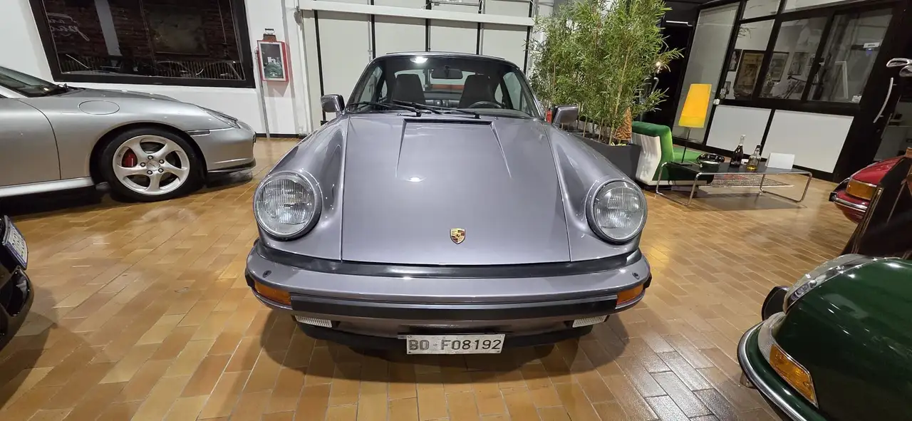 Porsche 911 Porsche 3.2 Carrera anno 1986, foto 4