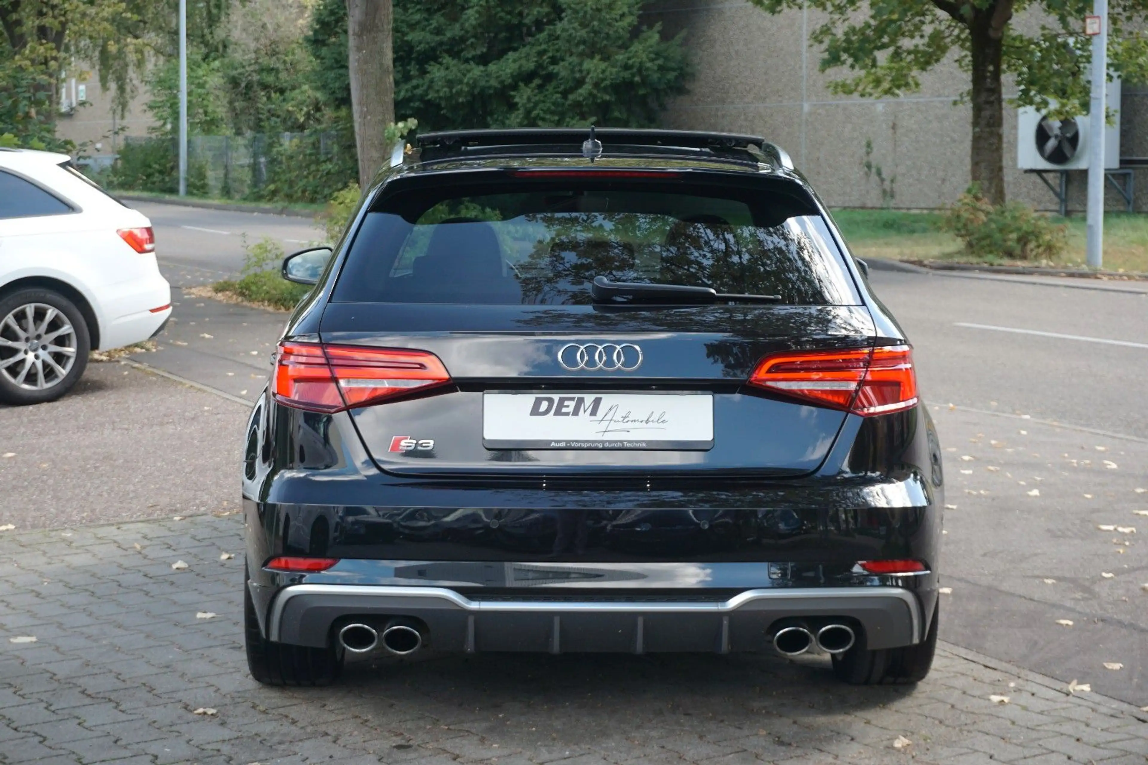 Audi S3 Sportback 2.0 TFSI quattro / Pano./ Digital-T — photo 6