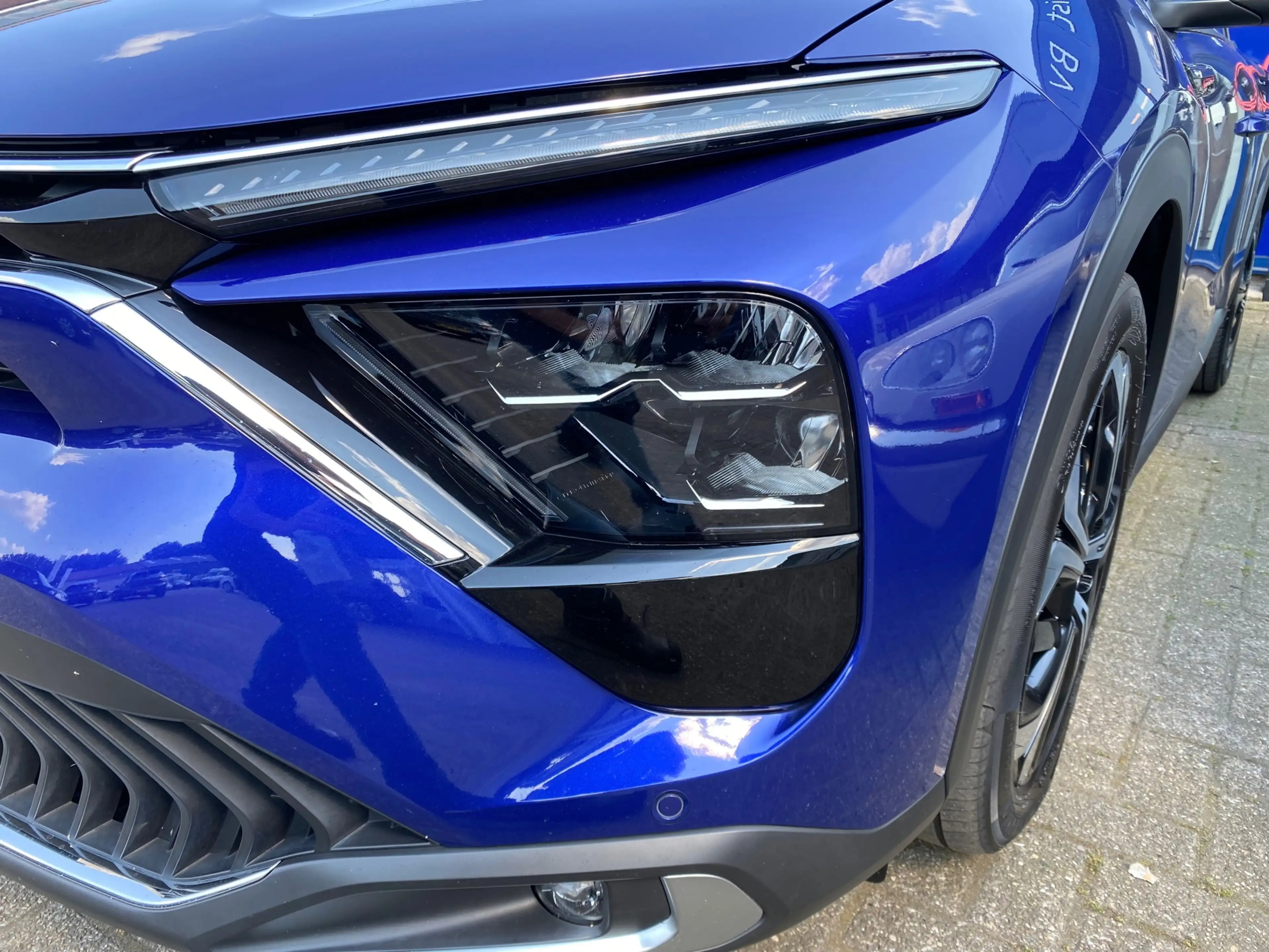 Citroen C5 X 1.6 HYBRID SHINE 225 EAT8 VOLLEER ADAPTIVE CRUISE — photo 8