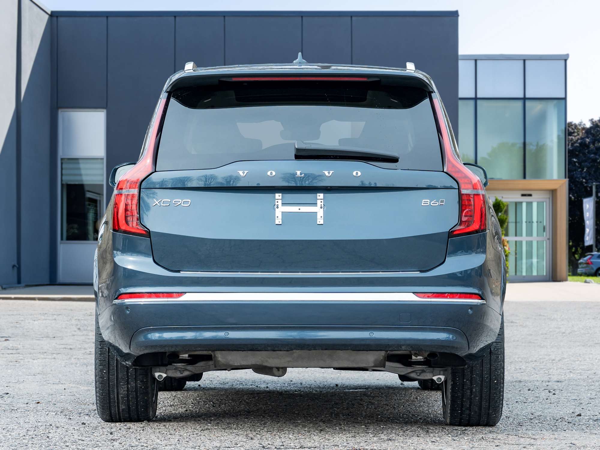 2026 Volvo XC90 B6 AWD Core 7-Seater VOLVO CPO RATE FROM 2.99%* thumb 7