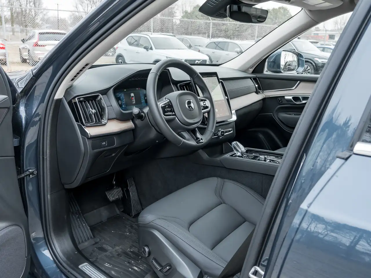 Volvo XC90 снимка Volvo XC90
