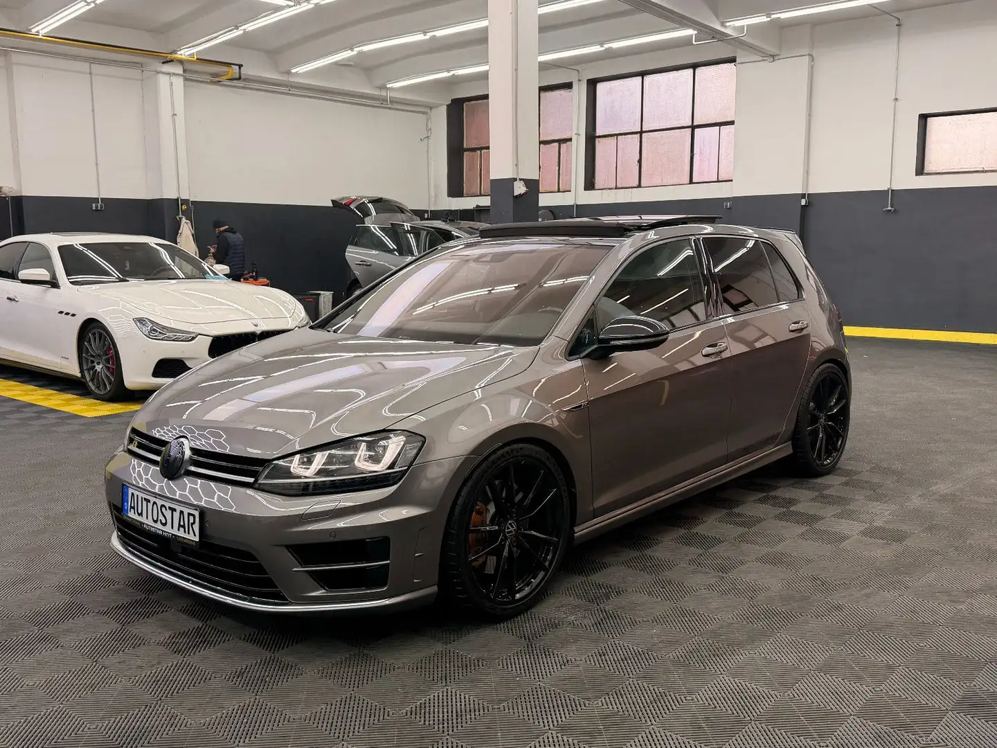 Volkswagen Golf VII Lim. R  4Motion VOLL EINZELSTÜCK REMUS Grau - 1