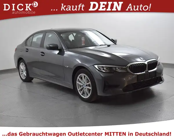 BMW 330 e Aut Sport Line LEDER+PROF+VIRTU+KAMER+LED+M