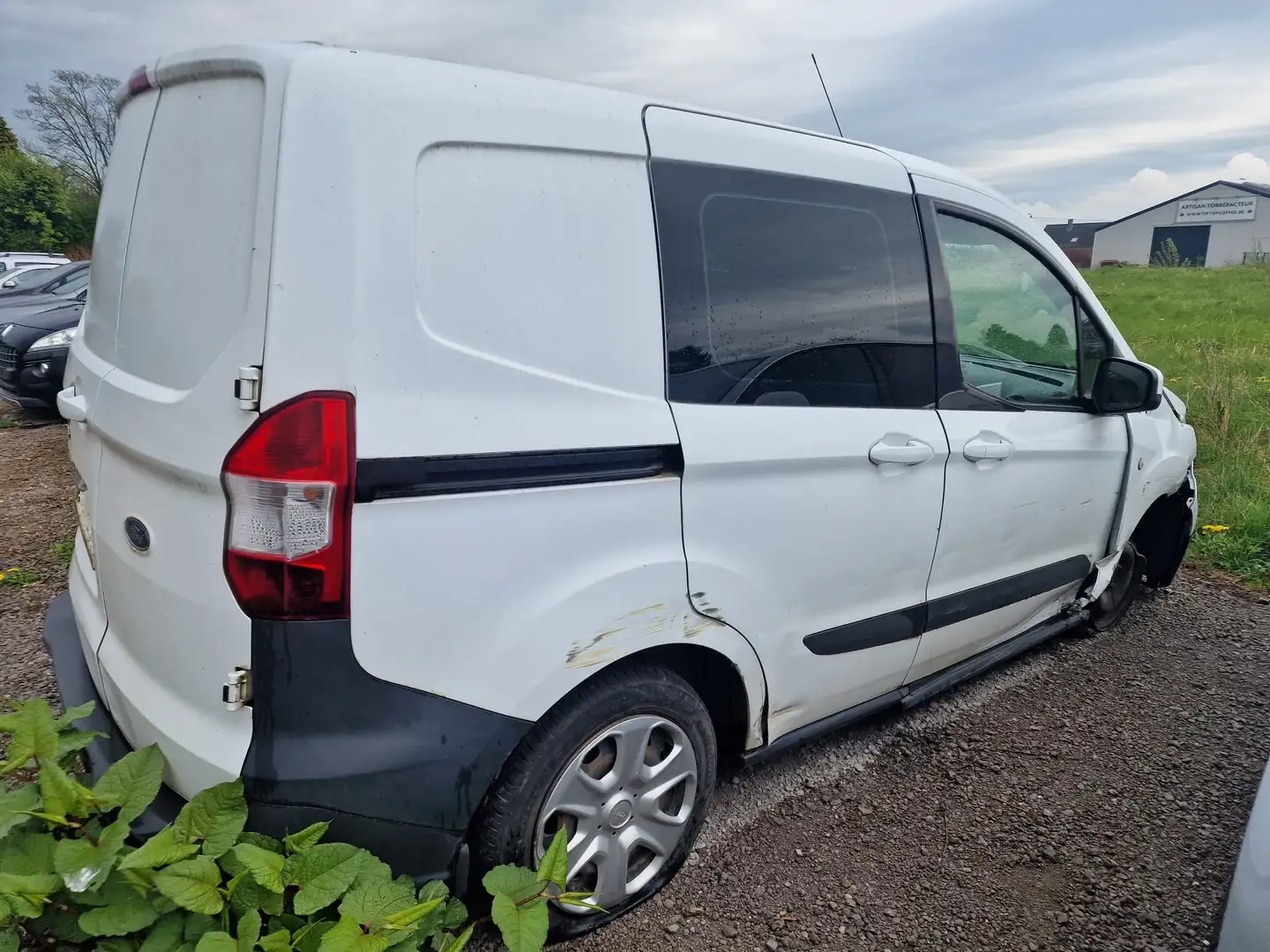 Ford Transit Courier FGN 1.5 TDCi 75 TREND - 2