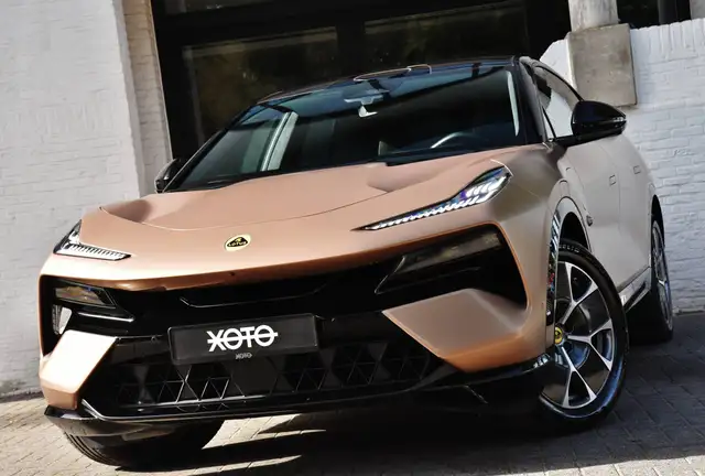 Lotus Eletre 4WD EDS 450 109KWH ***1HD. / NP: € 108.211,-***