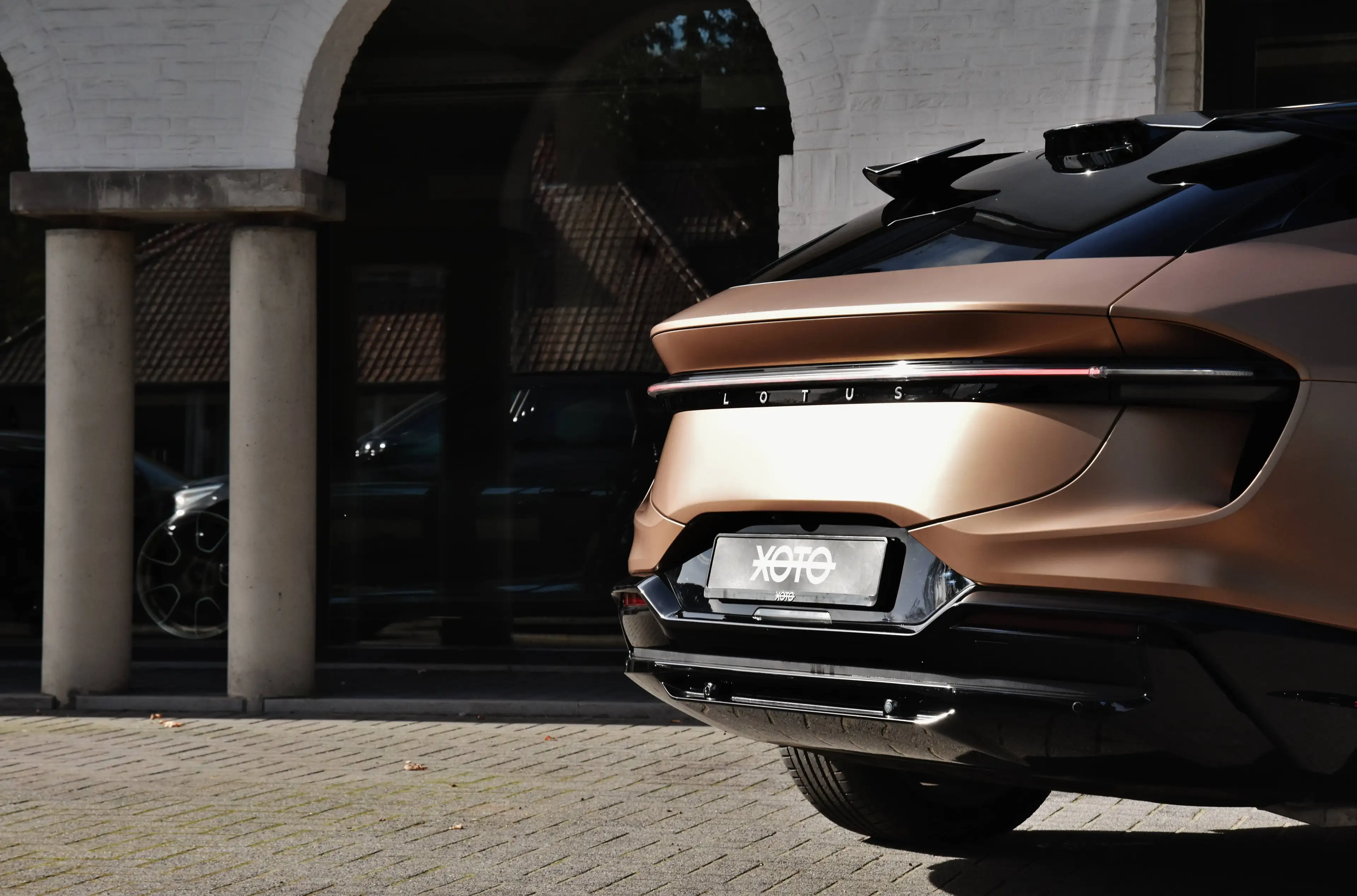 Lotus Eletre 4WD EDS 450 109KWH ***1HD. / NP: € 108.211,-*** — photo 17
