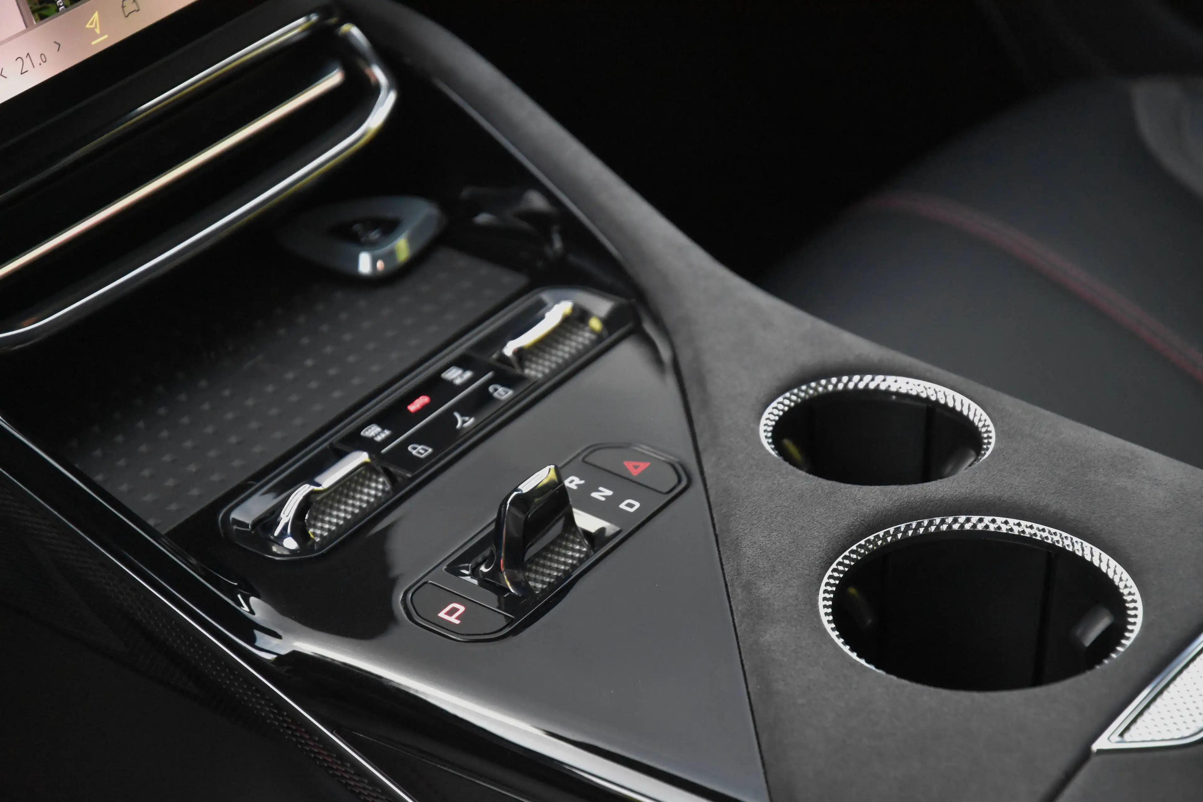 Lotus Eletre 4WD EDS 450 109KWH ***1HD. / NP: € 108.211,-*** — photo 21