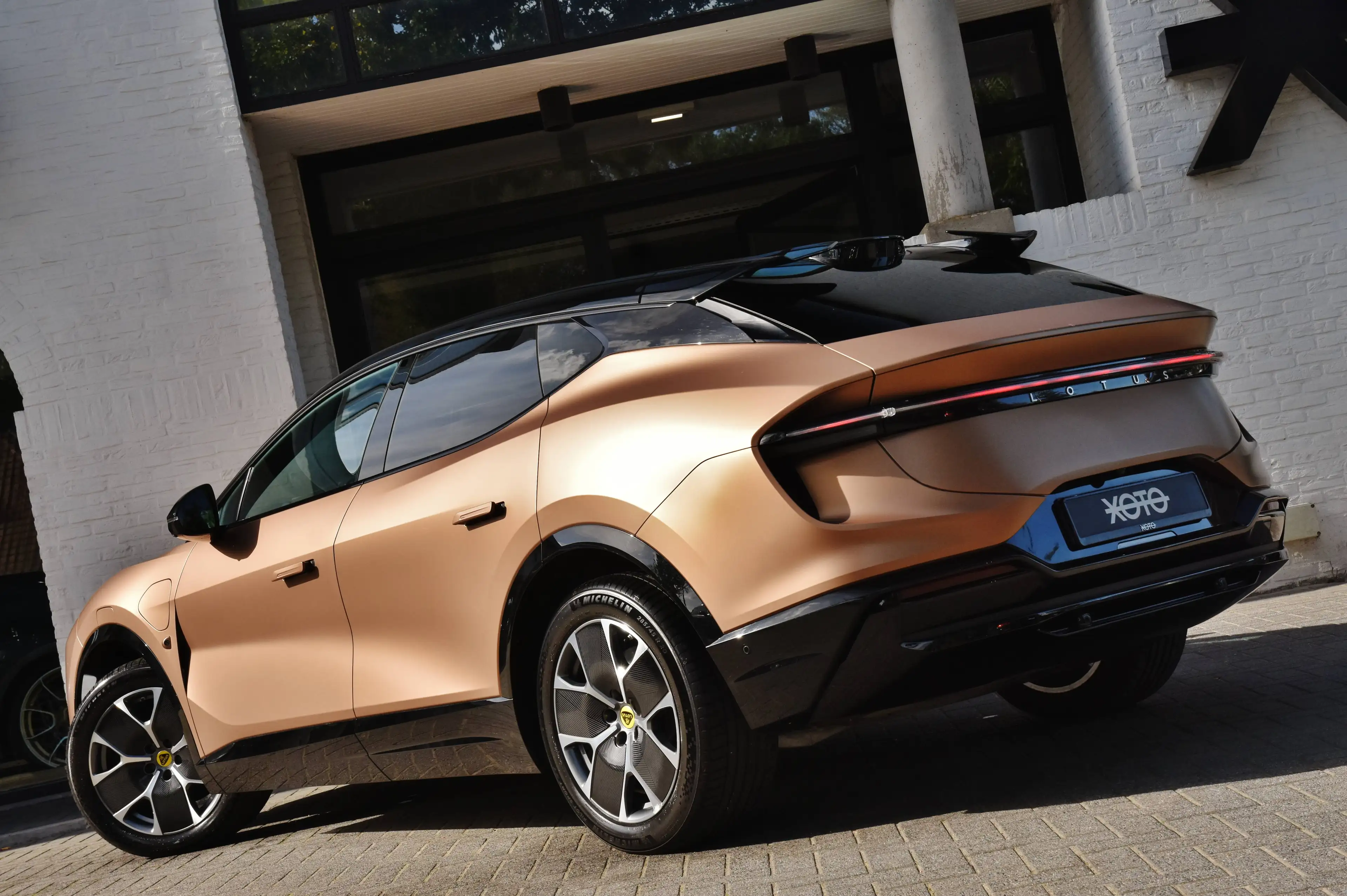 Lotus Eletre 4WD EDS 450 109KWH ***1HD. / NP: € 108.211,-*** — photo 9