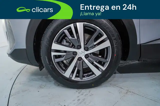 Peugeot 3008 view 11