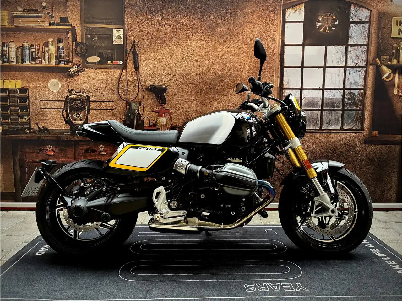 BMW R 12 nineT