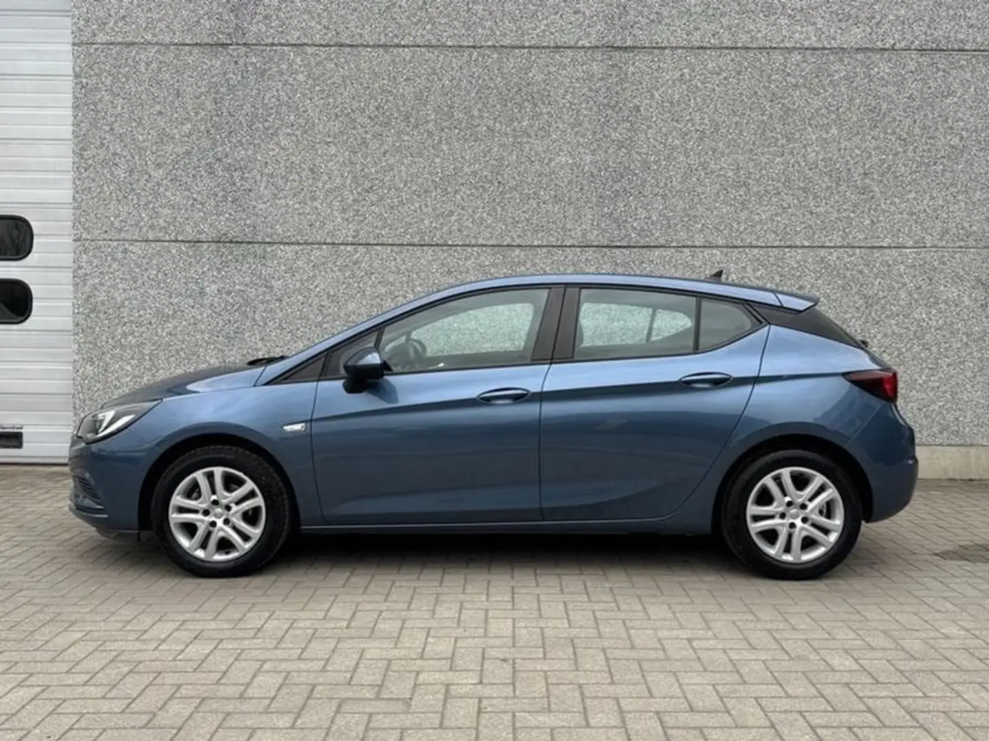 Opel Astra 1.4B 100PK EDITION GPS/PARKPILOT/CARPLAY Bleu - 2
