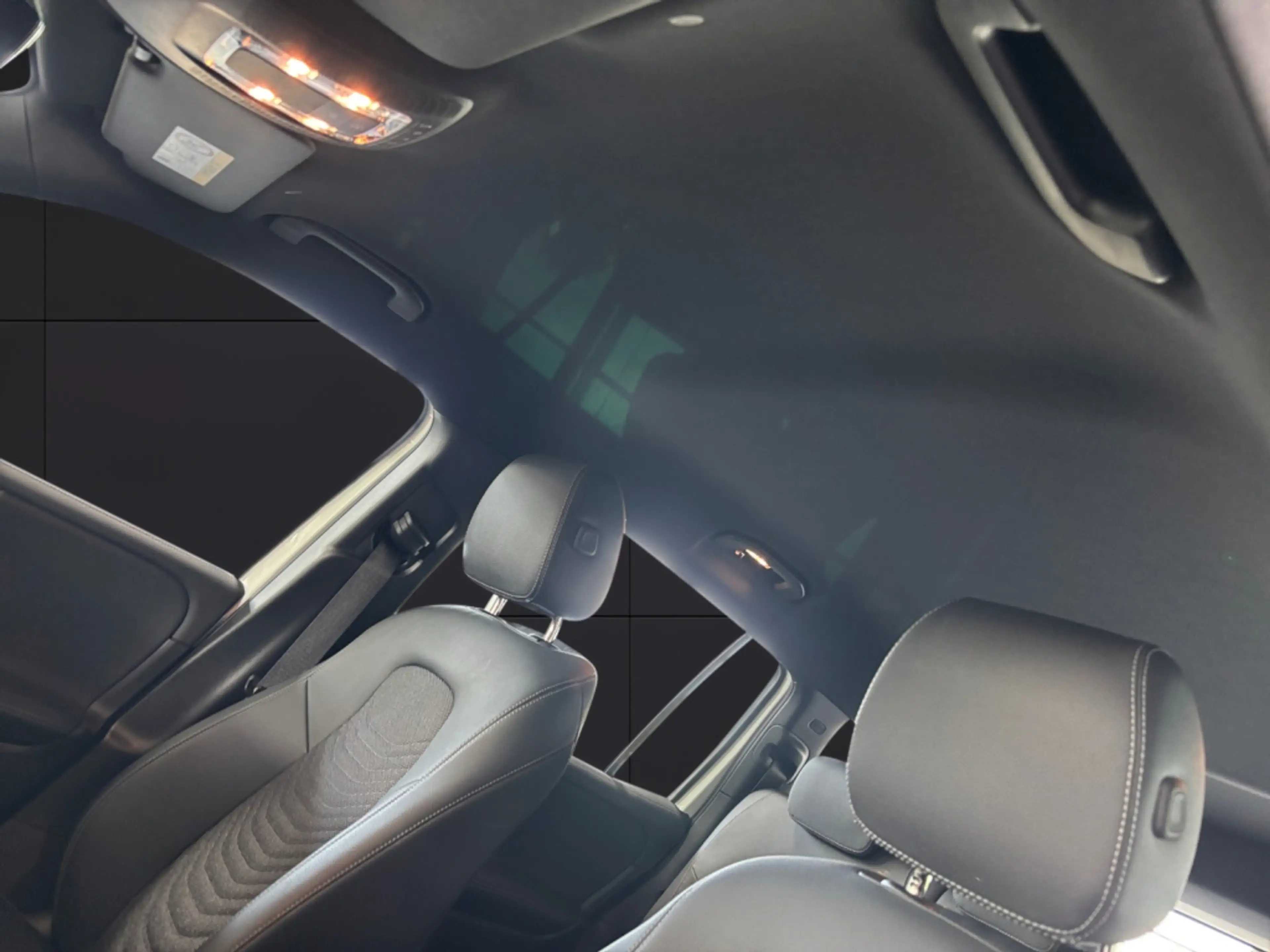 Mercedes-Benz EQB 250 + Progressive*Advanced*LED*5+2 Sitzer* — photo 15