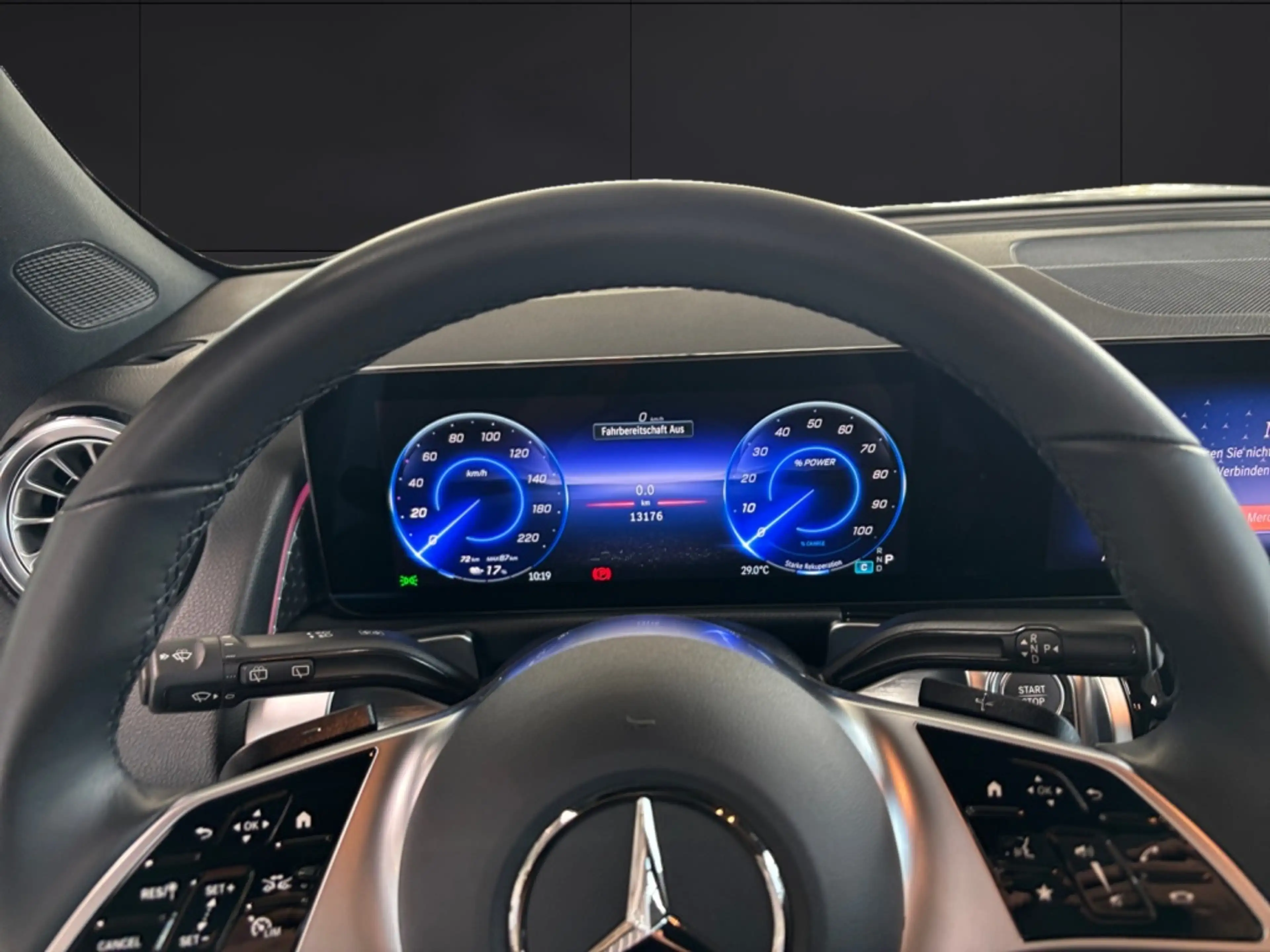 Mercedes-Benz EQB 250 + Progressive*Advanced*LED*5+2 Sitzer* — photo 8