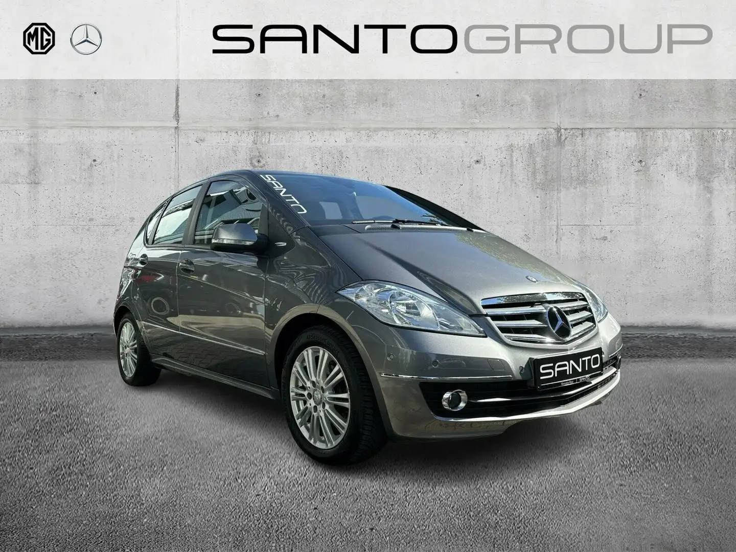 Mercedes-Benz A 180 A 180 Limousine 5-türig Elegance/Autom./Klima NSW Grau - 1