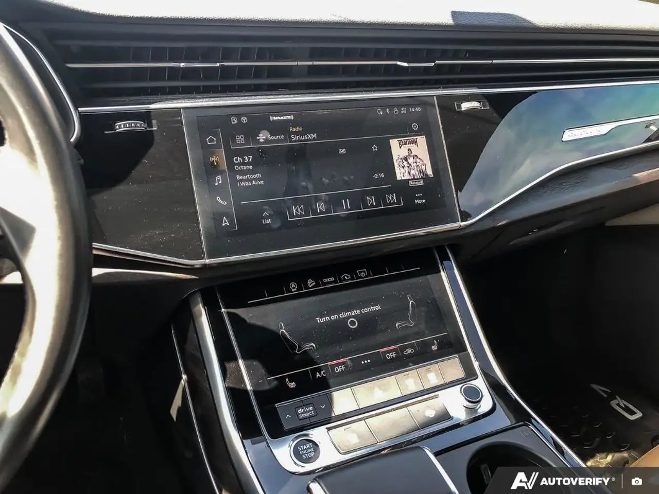 Audi Q7 снимка Audi Q7
