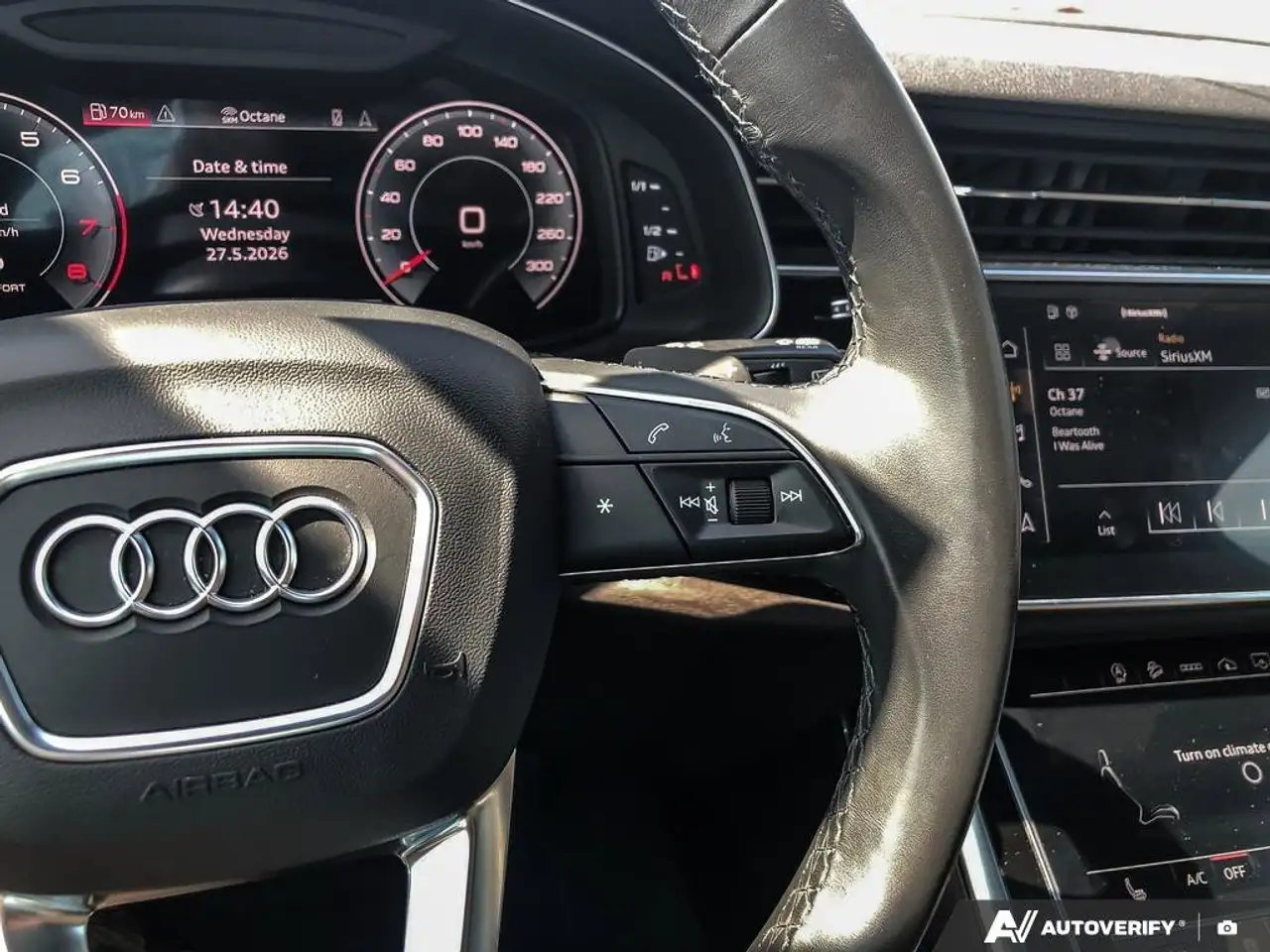 Audi Q7 снимка Audi Q7