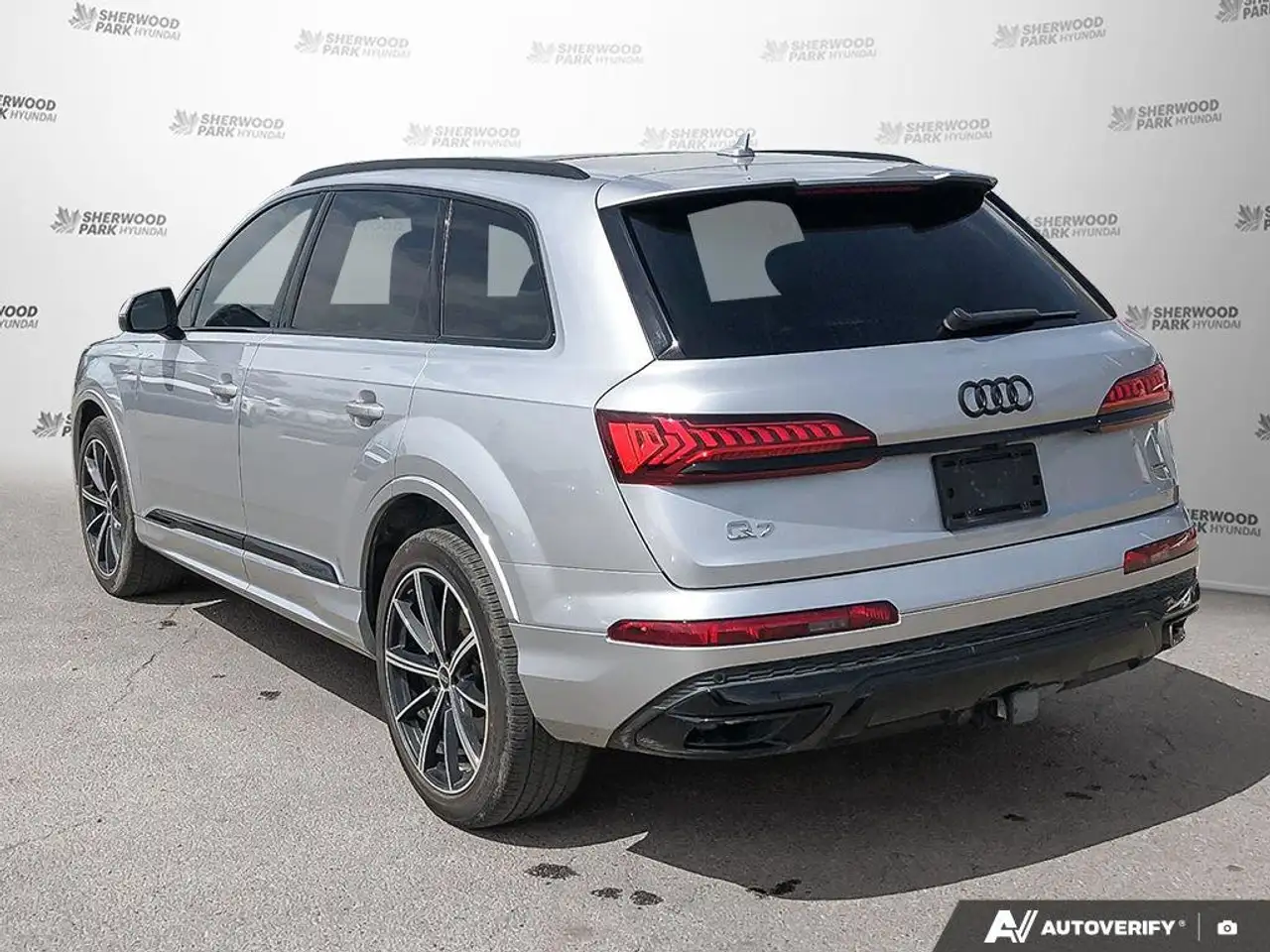 Audi Q7 снимка Audi Q7