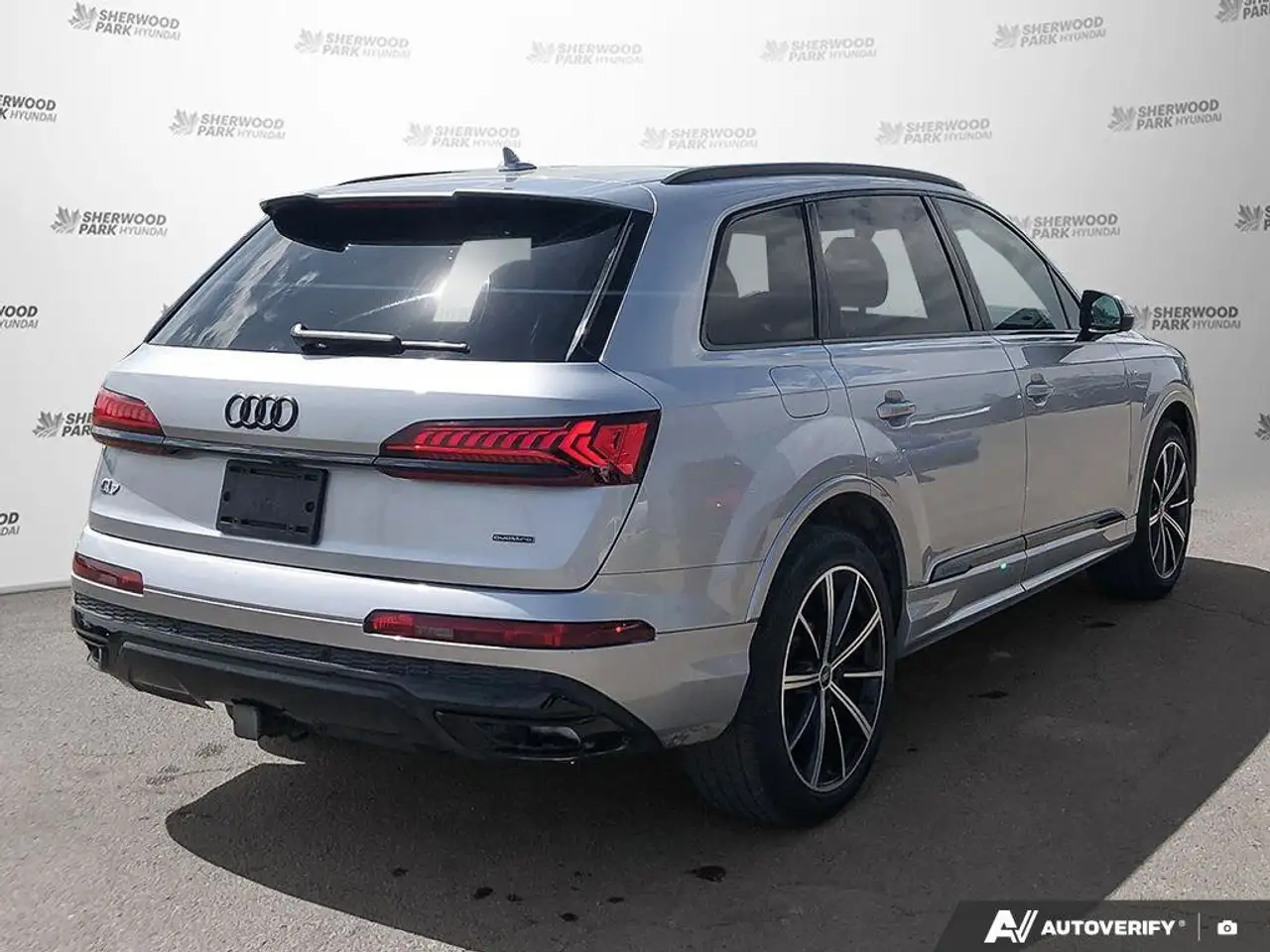 Audi Q7 снимка Audi Q7
