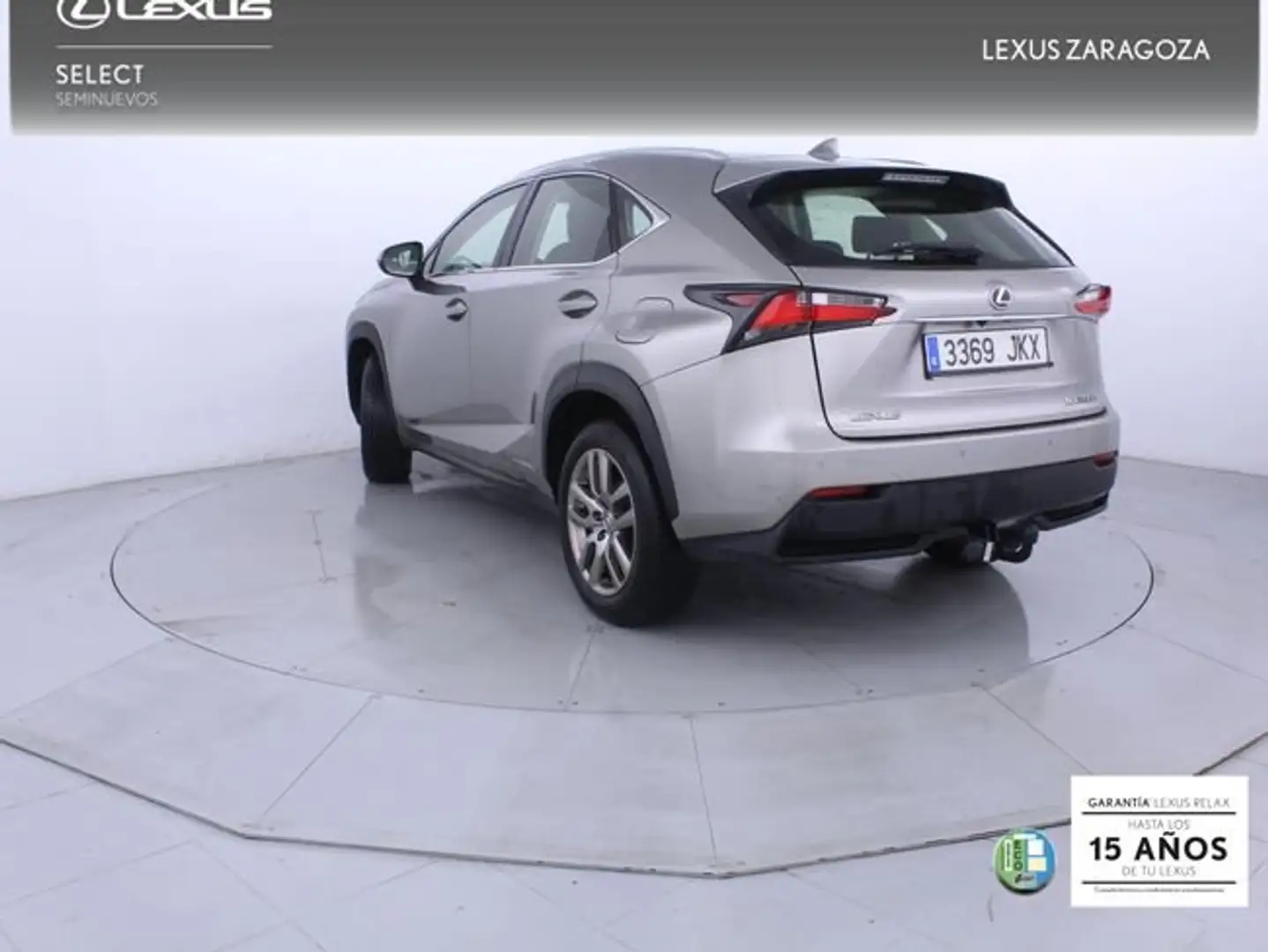 Lexus NX 300 300h Executive 4WD Tecno Gris - 2