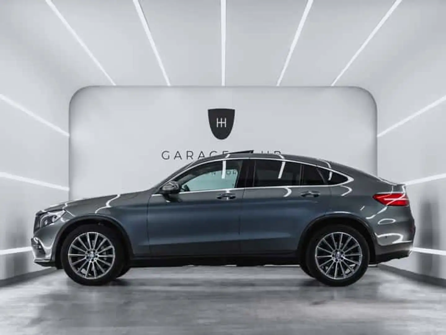 Mercedes-Benz GLC 220 Coupé 220d 4Matic Aut. - 2