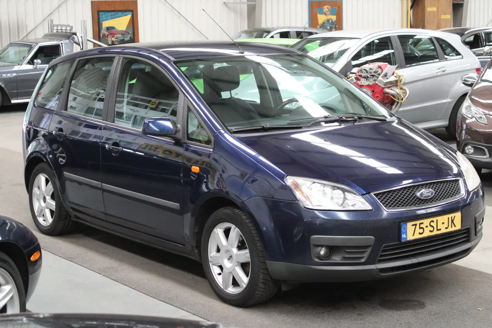 Ford Focus C-Max 1.6-16V Futura Airco, Cruise control, Stuurbekrach Blauw - 2