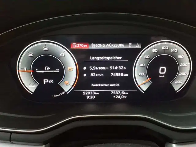 Audi A4 view 5
