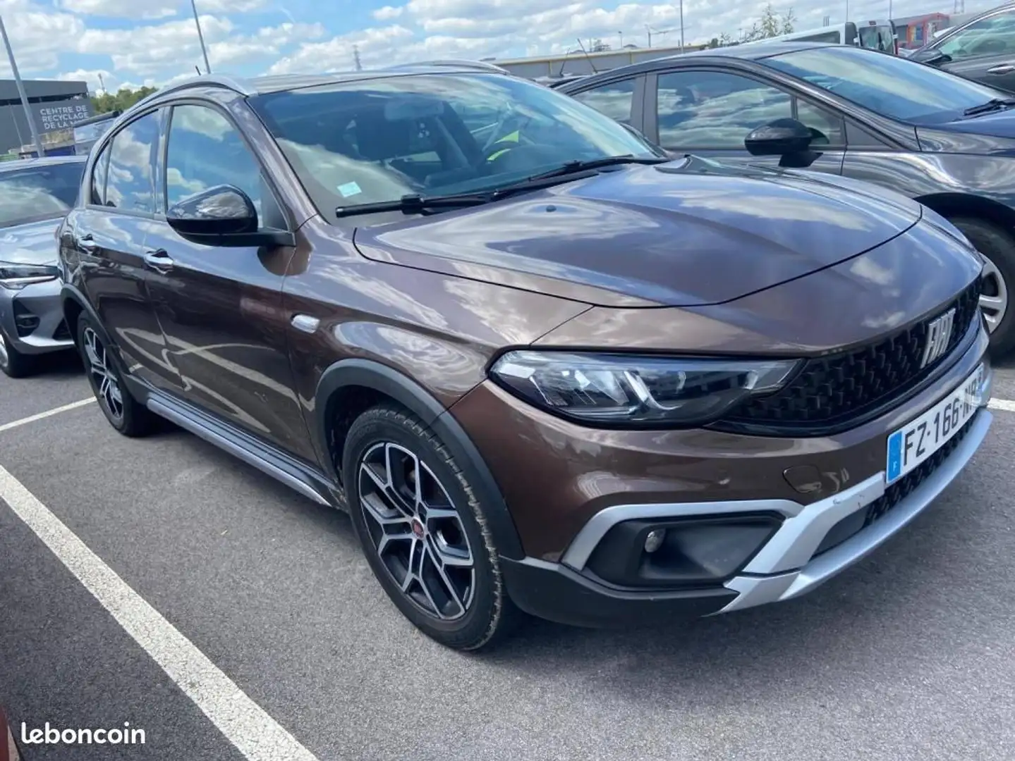 Fiat Tipo Cross 1.0 FireFly Turbo 100ch S-S Plus Garantie 12 - 1