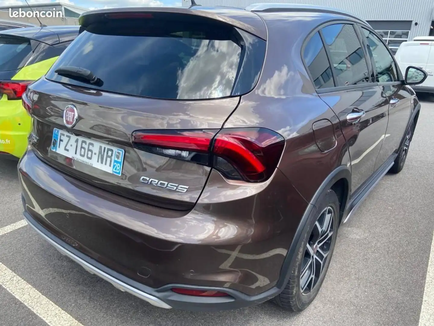 Fiat Tipo Cross 1.0 FireFly Turbo 100ch S-S Plus Garantie 12 - 2