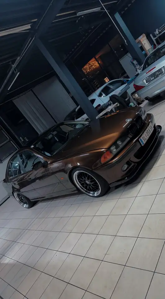 BMW 528i Österreich-Paket Aut., foto 3