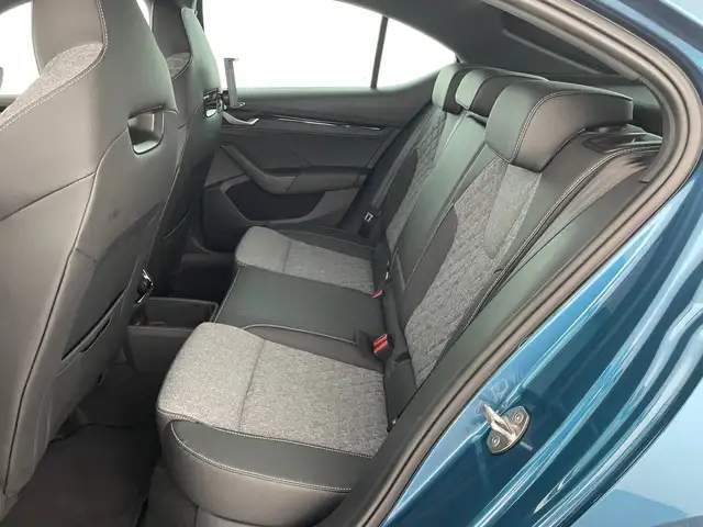Skoda Octavia view 11