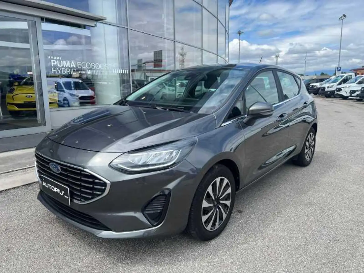 Ford Fiesta 1.0 Ecoboost Hybrid 125 CV 5 porte Titanium Grigio - 1
