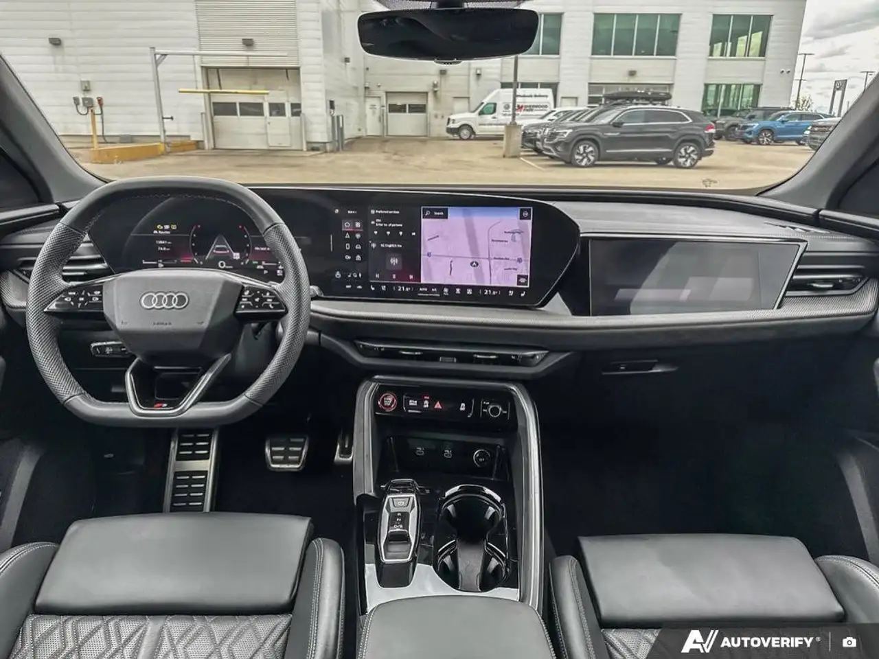 Audi SQ5 снимка Audi SQ5