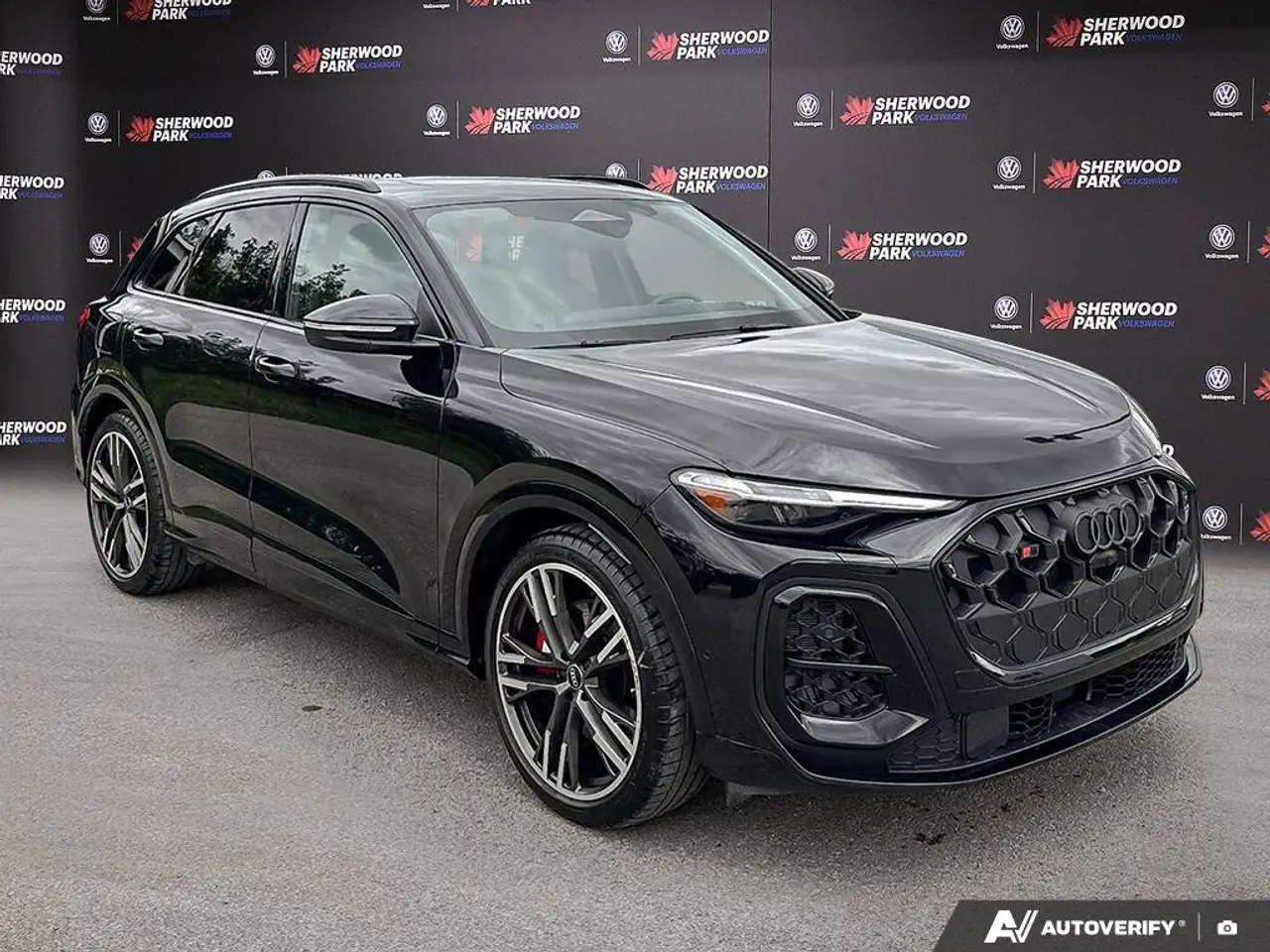 Audi SQ5 снимка Audi SQ5