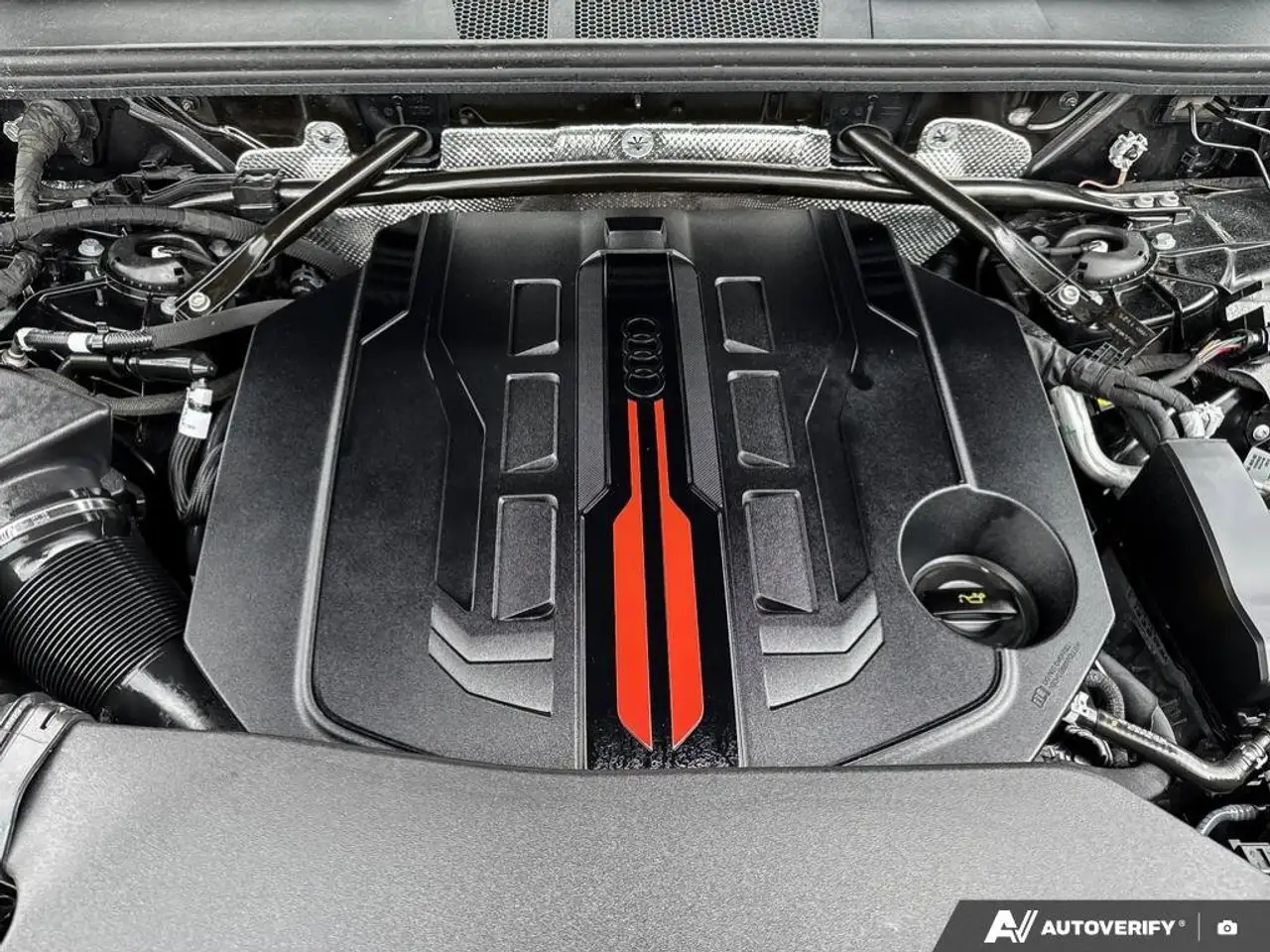 Audi SQ5 снимка Audi SQ5