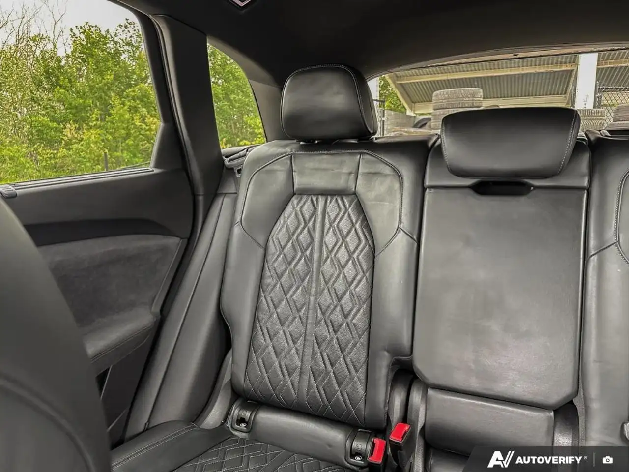 Audi SQ5 снимка Audi SQ5